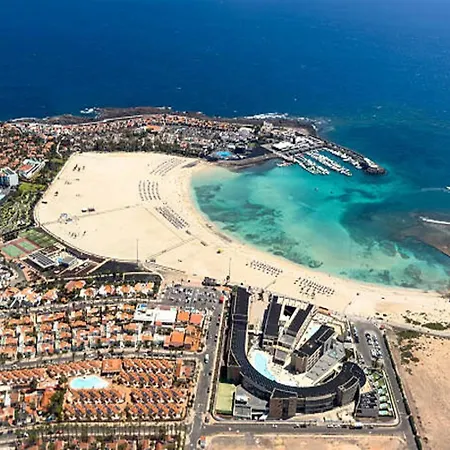Msm Sahara - Elegant Coastal Retreat With Private Terrace & Pool Access *