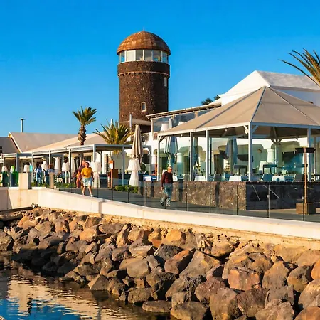 Msm Sahara - Elegant Coastal Retreat With Private Terrace & Pool Access *
